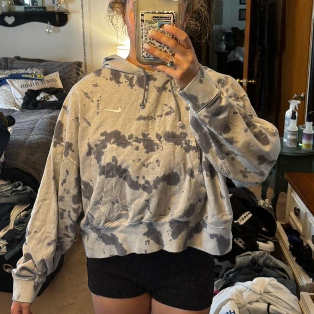 Nike hoodie